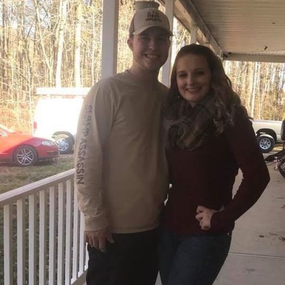 Meet your Posher, Leah - Picture 1 of 1